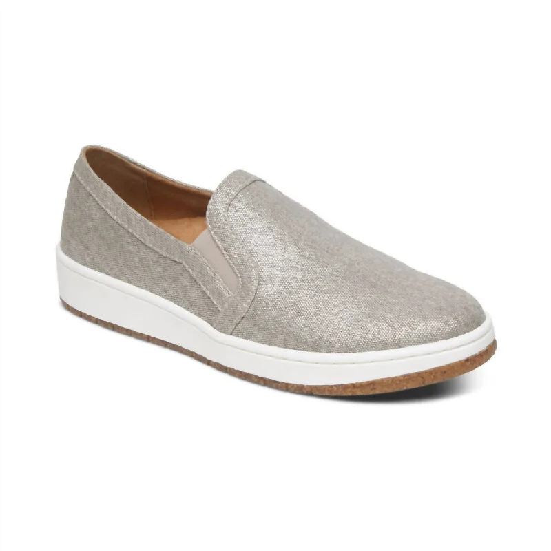 Women's Cameron Slip On Shoes In Taupe