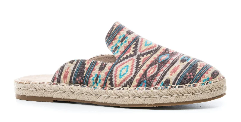 Women's Taffy Slip On Shoes In Aztec Pink