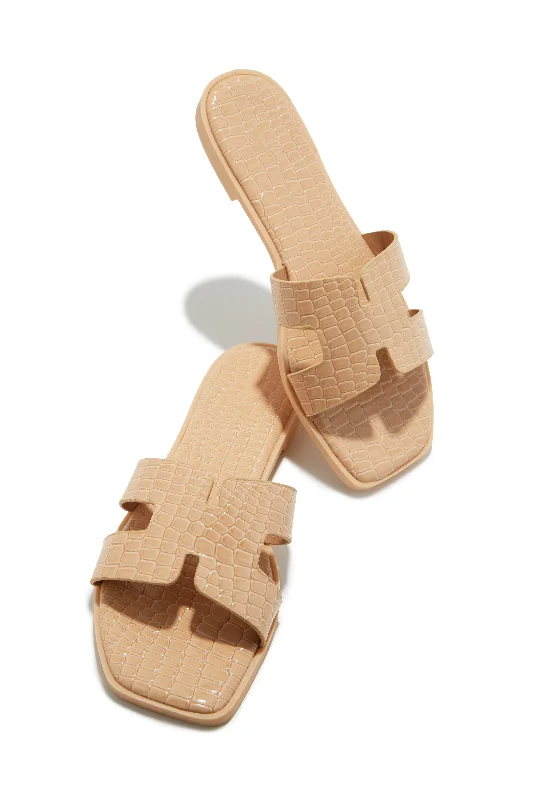 Vianka Slip On Sandals - Nude